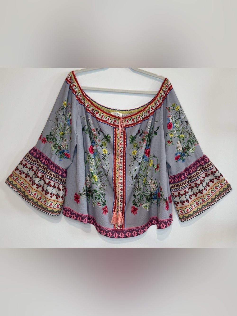 Umgee Plus Floral Bell Sleeve On or Off Shoulder Top Blouse Grey Size 2XL - Picture 2 of 9